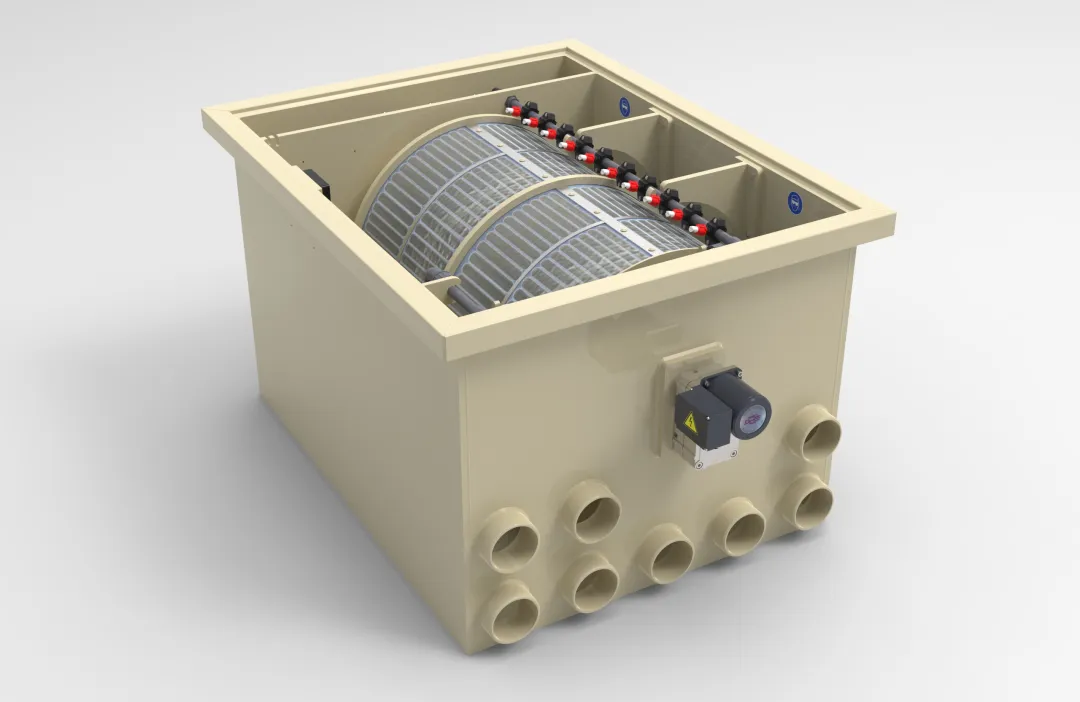 DVS PP100-P Trommelfilter – Antriebsseite mit Trommelmotor und Rohranschlüssen